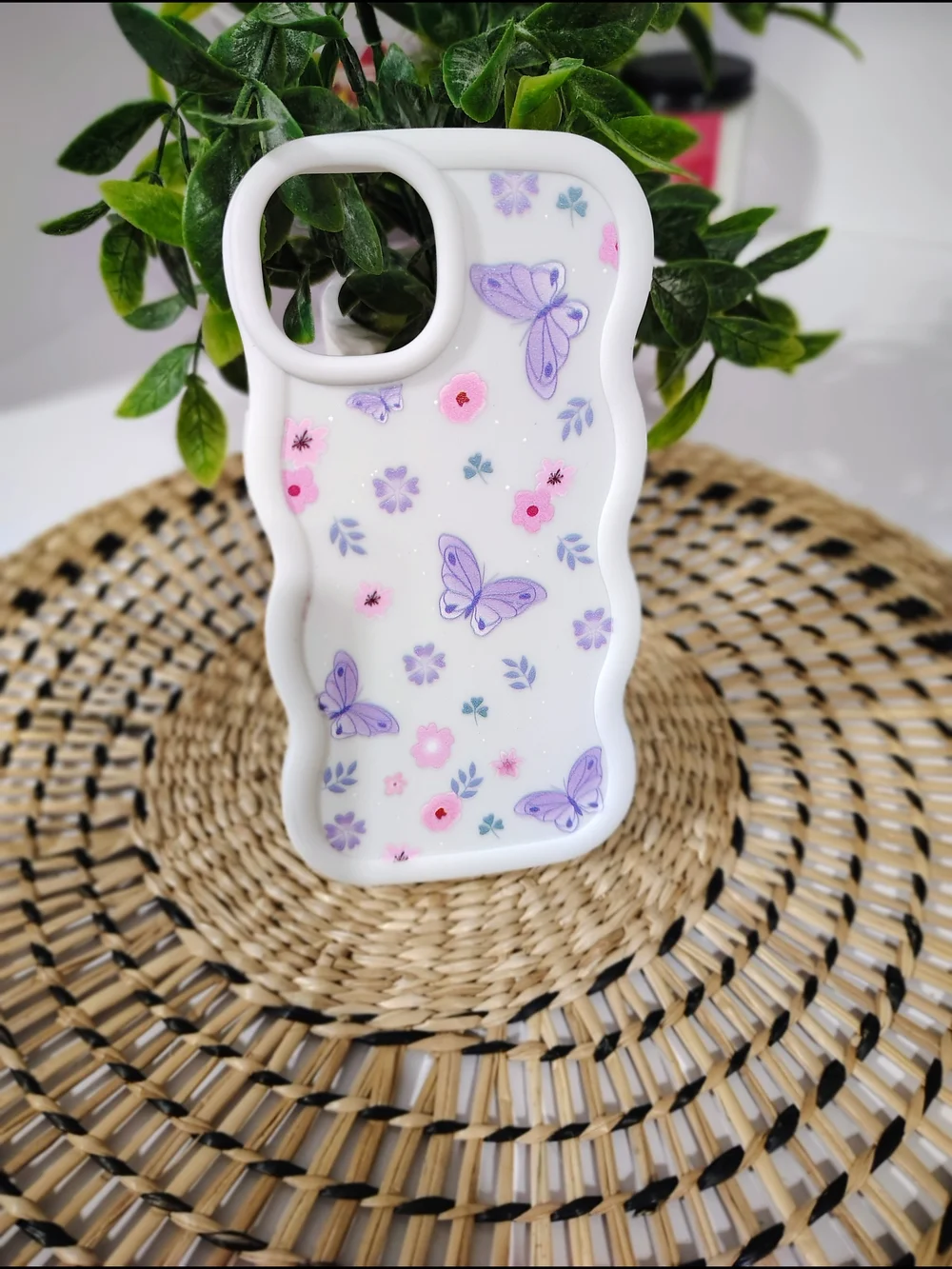 White Butterfly Floral Wavy Silicone IPhone 14 Case